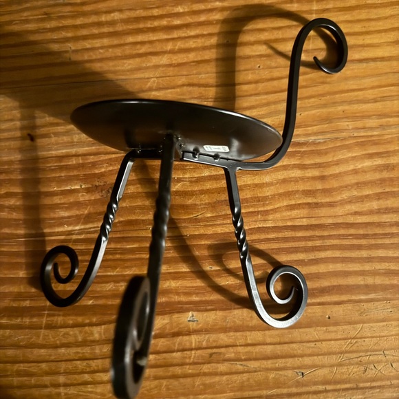 Artistic Black Metal Candle Stand - Picture 4 of 7